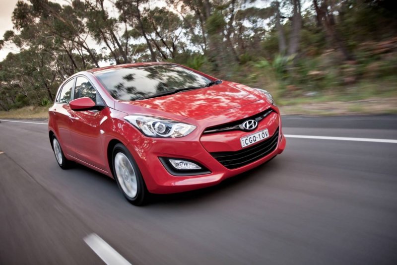 Hyundai i25 хэтчбек