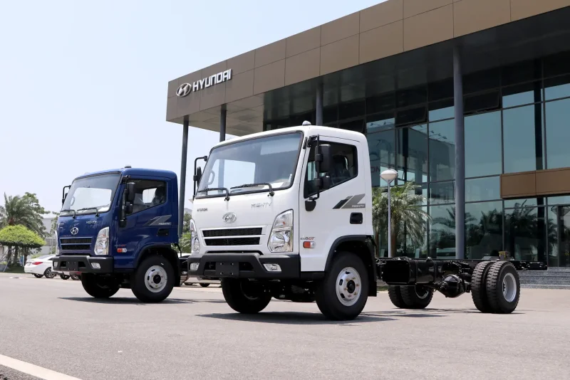 Hyundai Mighty ex8 борт