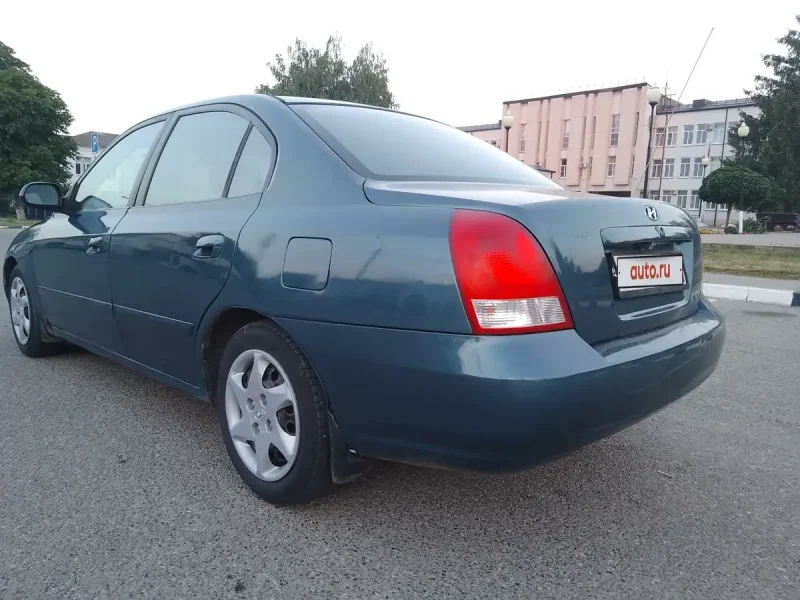 Hyundai Elantra, 1.6 l, 2002 года