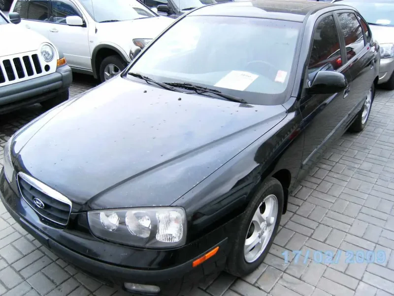 Hyundai Elantra 2002