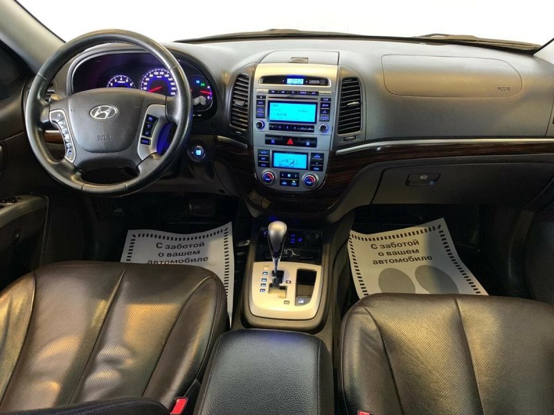 Hyundai Santa Fe 2008 салон