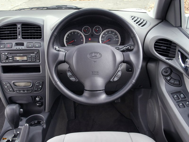 Hyundai Santa Fe 2004 салон