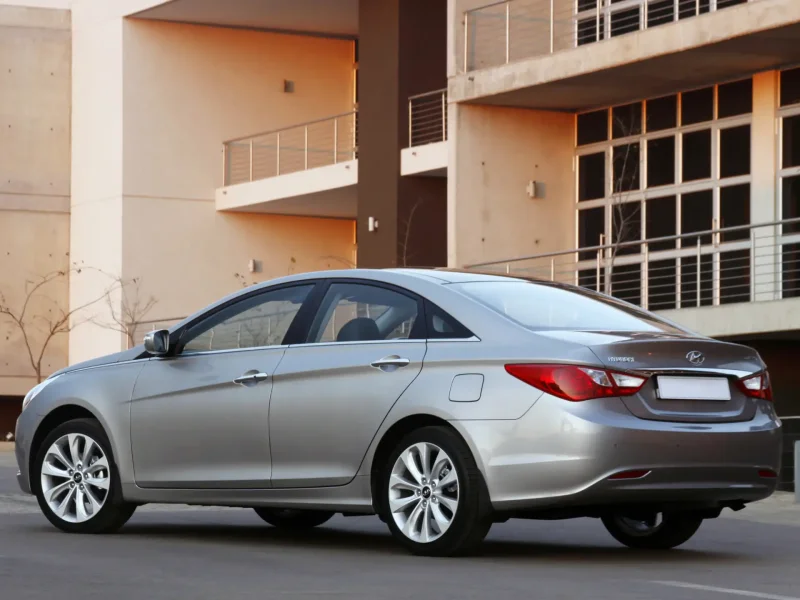 Hyundai Sonata i45