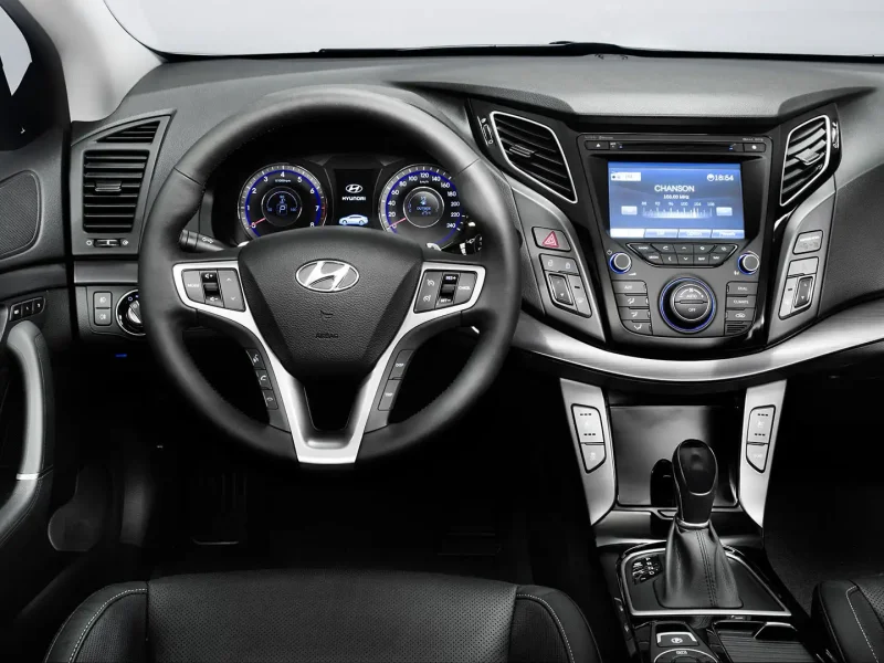 Hyundai i40 Wagon салон