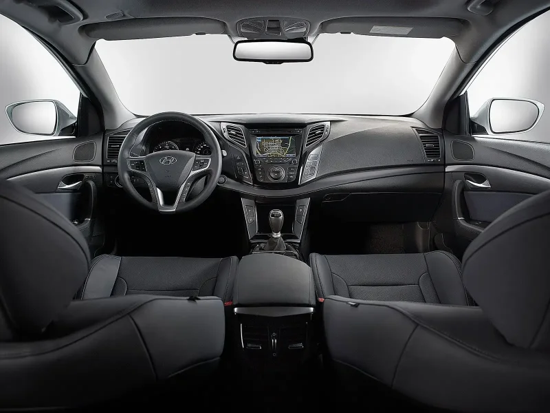 Hyundai i40 салон
