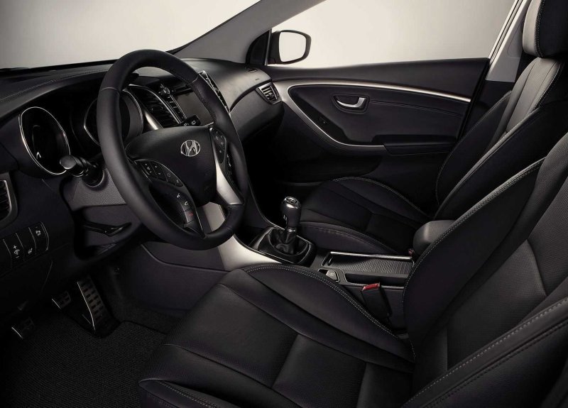 Hyundai i30 кожаный салон