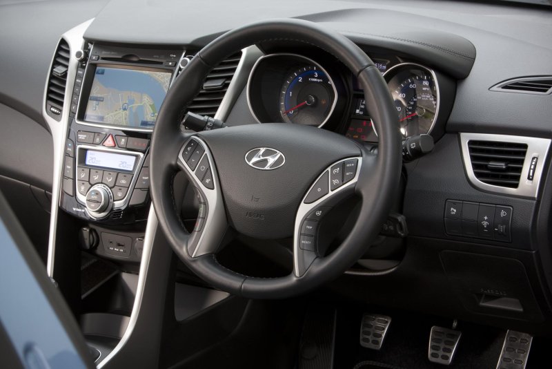 Hyundai i30 2012 Interior