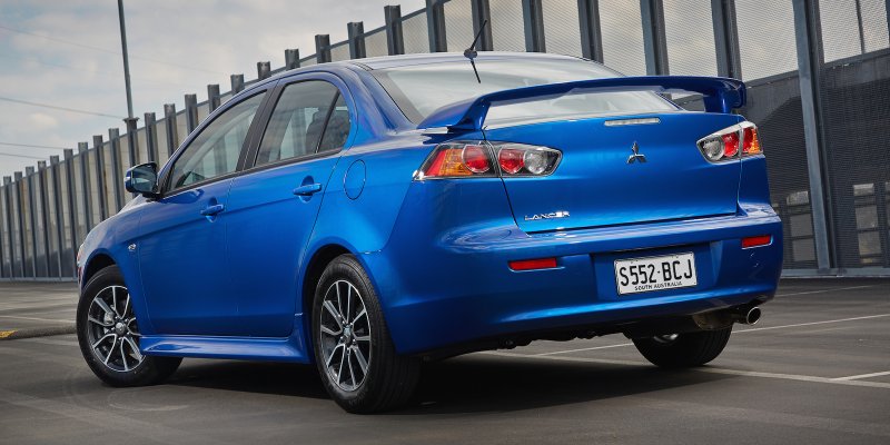 Mitsubishi Lancer 2015