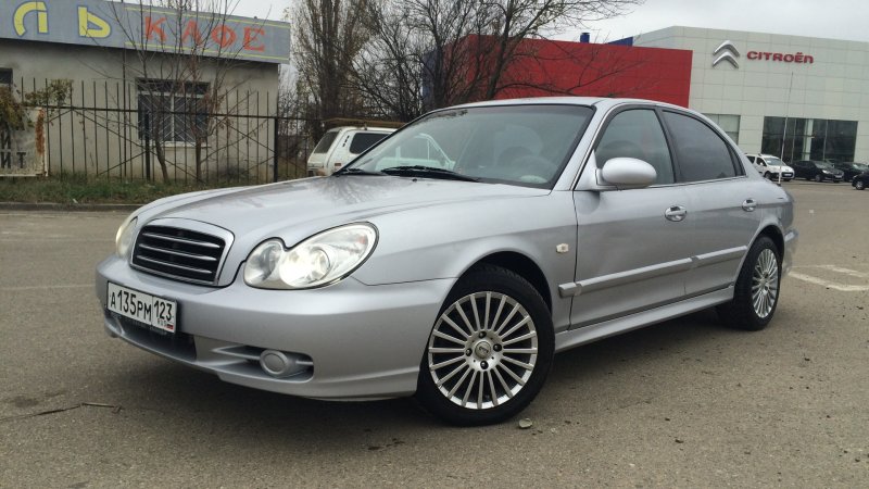 Hyundai Sonata 2001 белая