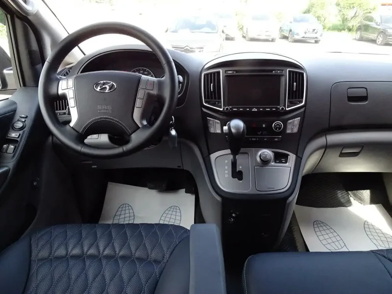 Hyundai h1 Starex 2021 салон