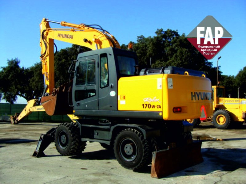 Колесный экскаватор Hyundai r170