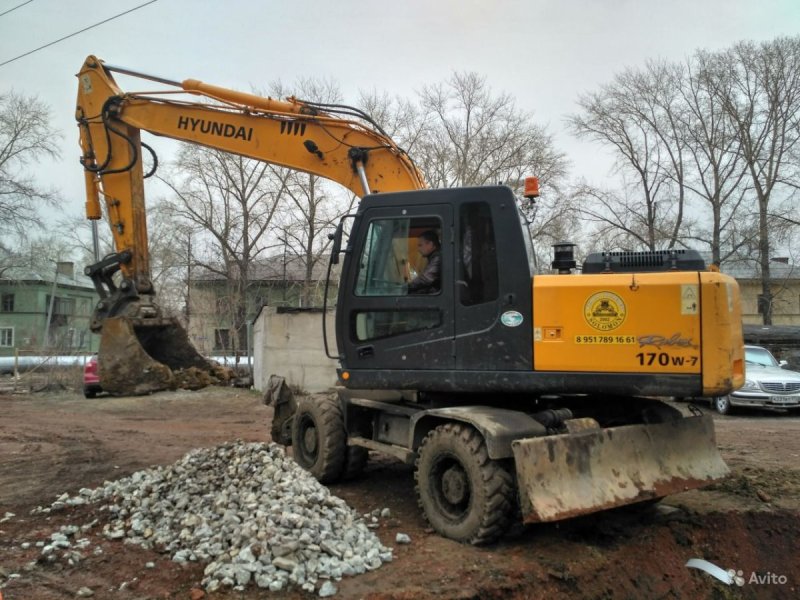 Hyundai r170w-9s с гидромолотом