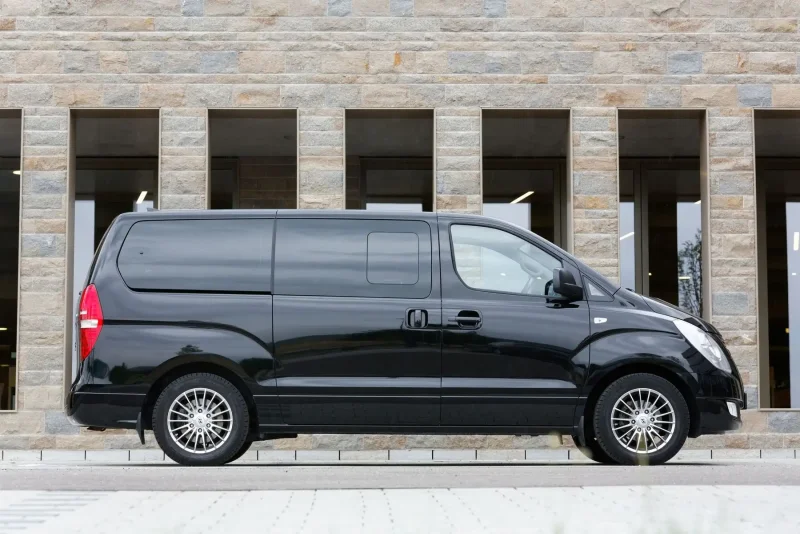 Hyundai h1 2015