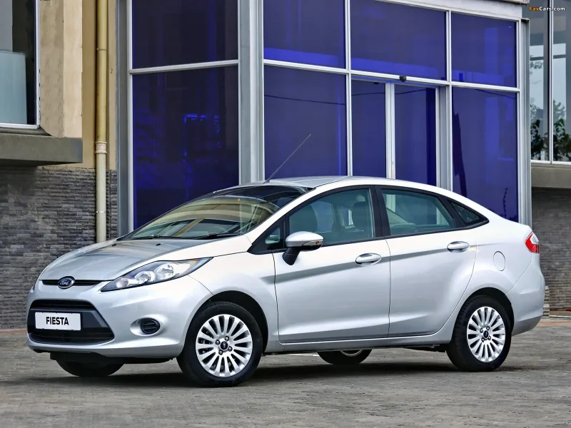 Ford Fiesta 2012 хэтчбек