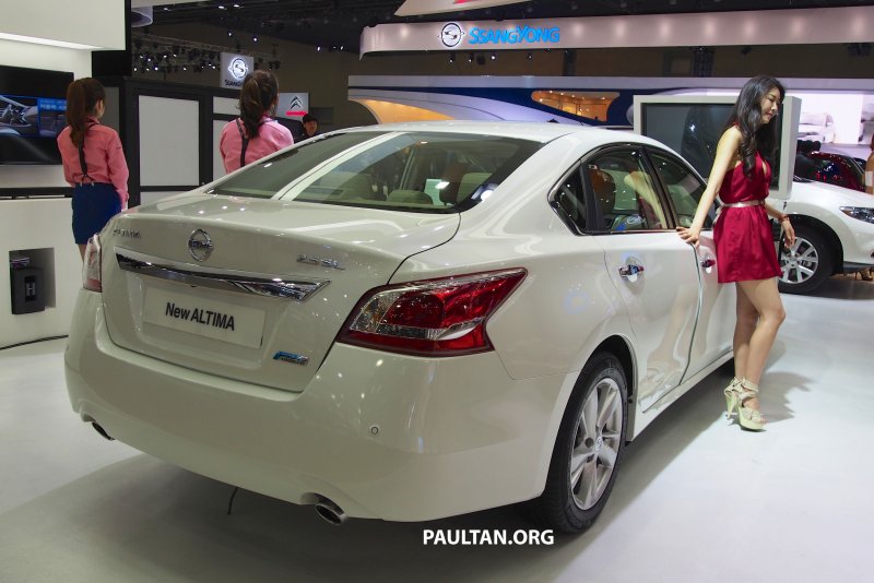 Nissan Teana j34