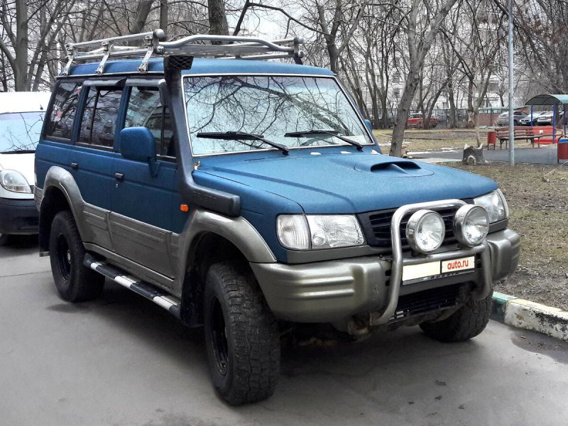 Hyundai Galloper 2.5 МТ 2000