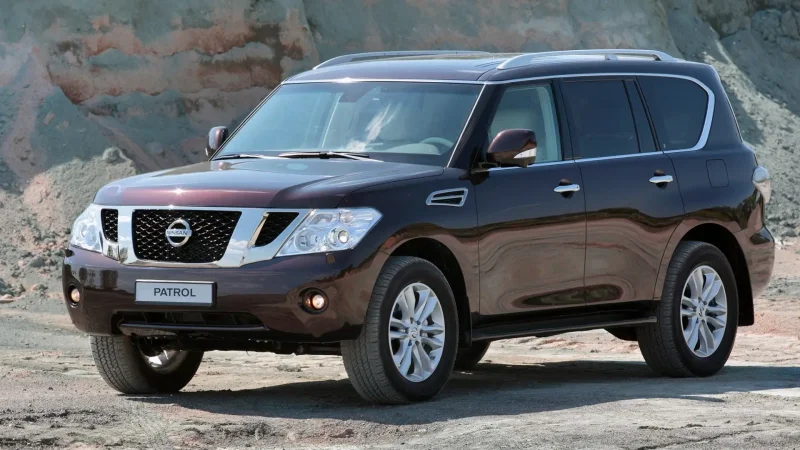 Nissan Patrol v8