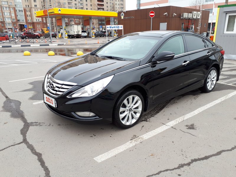 Hyundai Sonata 2012 Black