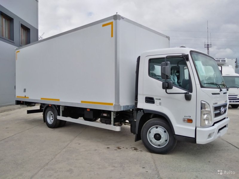 Hyundai Mighty ex8
