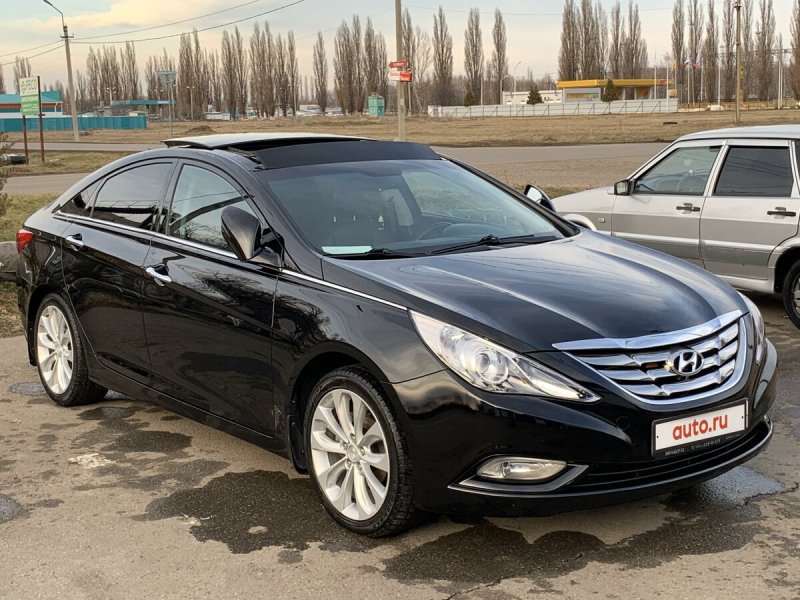Hyundai Sonata 2011