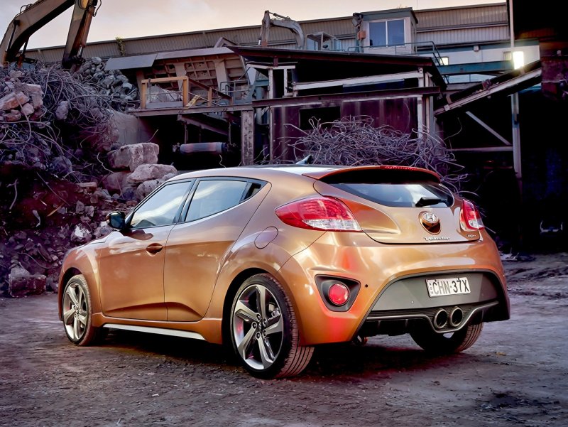 Машина Hyundai Veloster