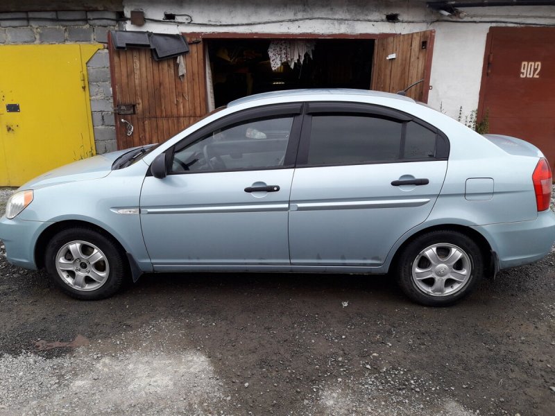 Hyundai Verna 2004