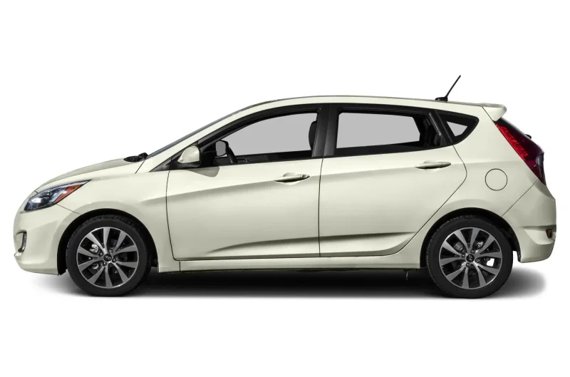 Hyundai Solaris хэтчбек сбоку