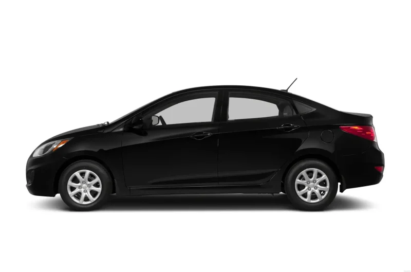 Hyundai Accent сбоку