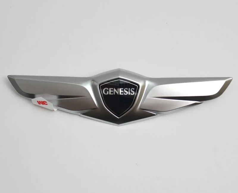 Шильдик Genesis на Hyundai