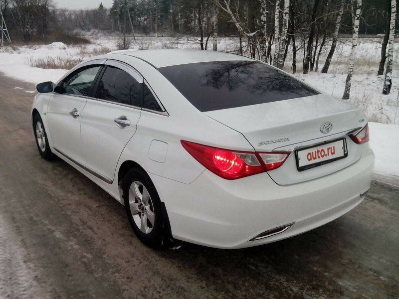 Hyundai Sonata 2011