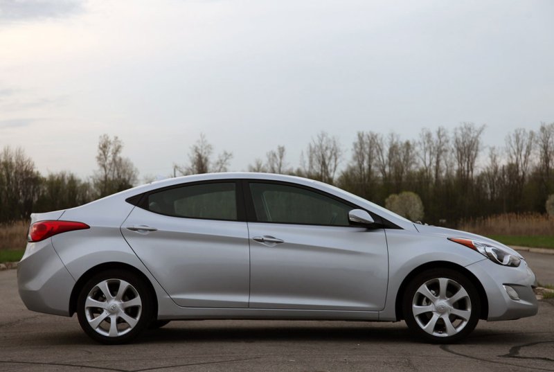 Hyundai Solaris i 2011