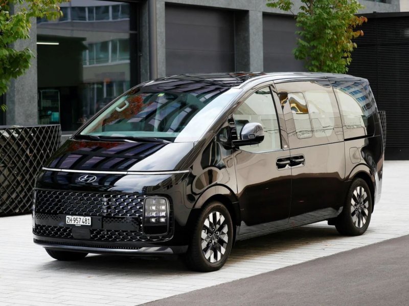 Staria Hyundai минивэн 2021