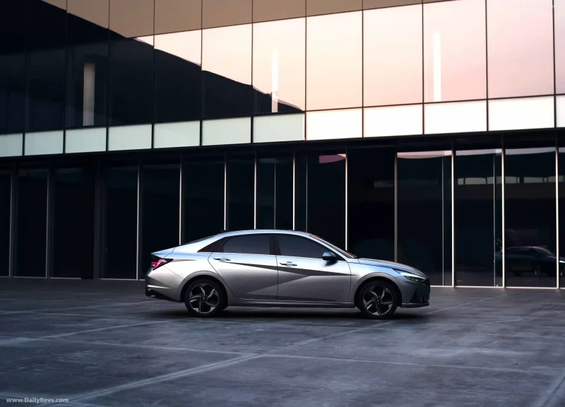 Hyundai Elantra 2021