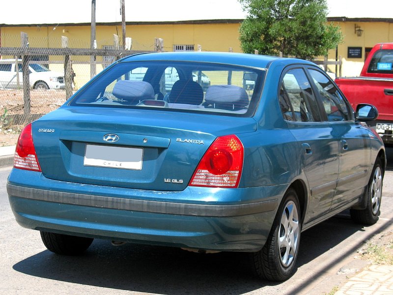 Hyundai Elantra 2004
