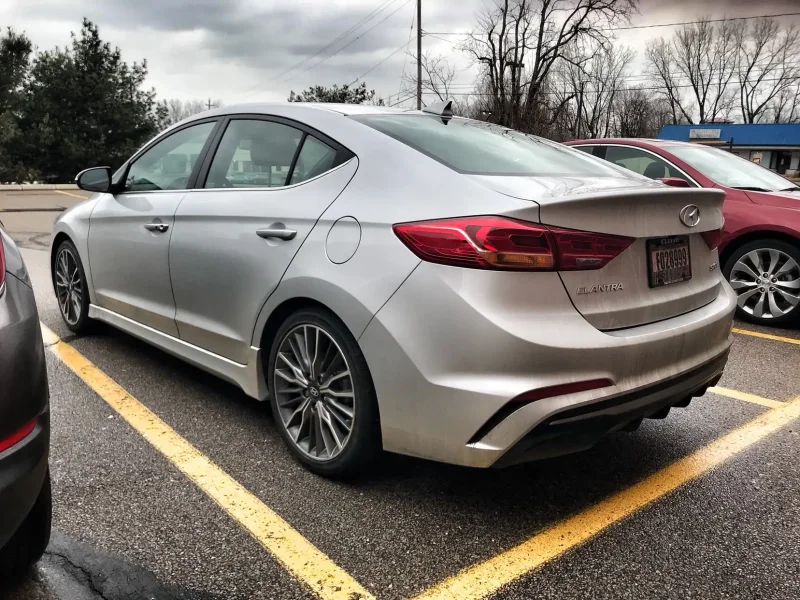 Hyundai Elantra gt Sport 2018