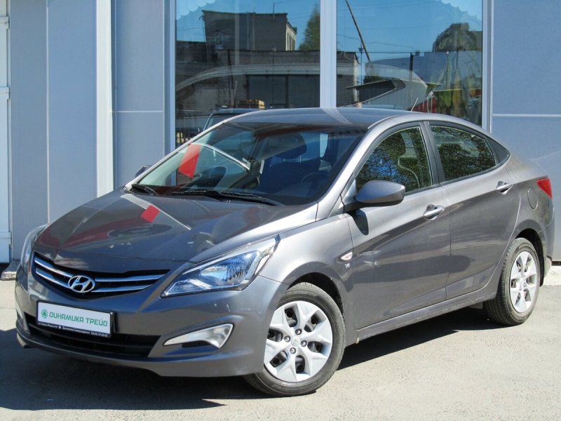 Hyundai Solaris 2015 синий