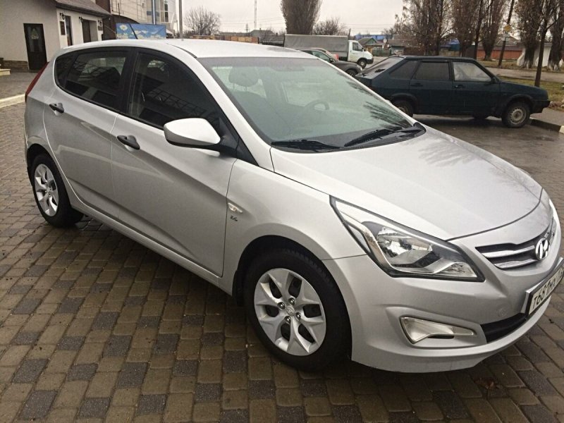 Hyundai Solaris 2016