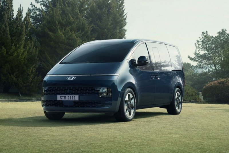 Hyundai Staria 2021