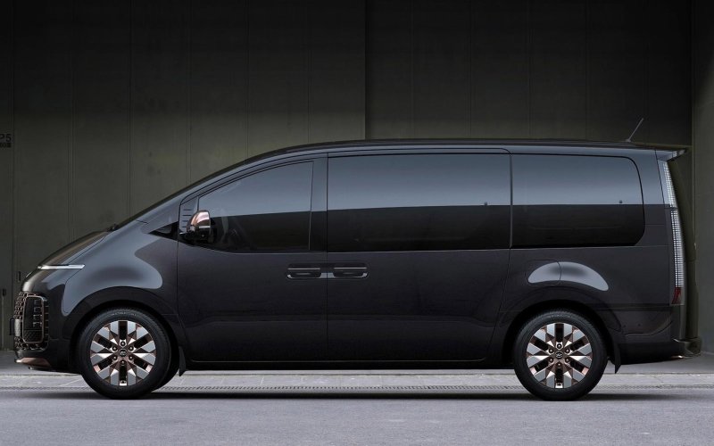 Hyundai минивэн 2022