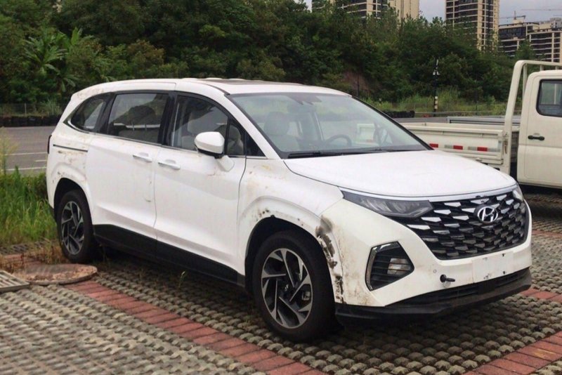 Hyundai Staria 2022