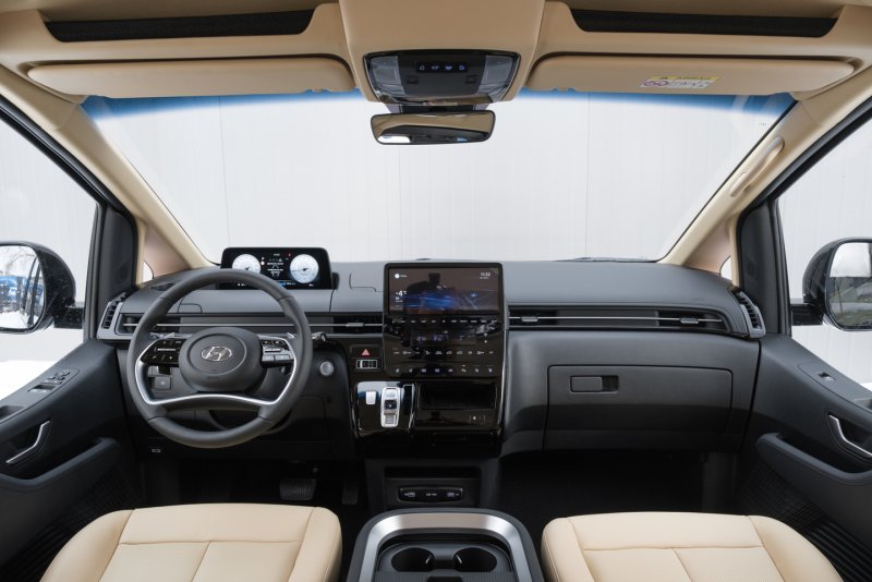 Hyundai Staria 2022