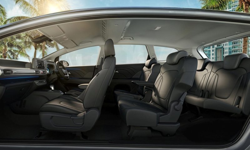 Hyundai Staria 2021 салон