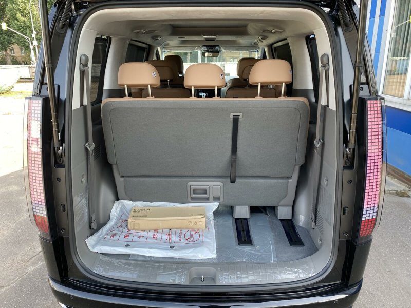 Hyundai h1 2019