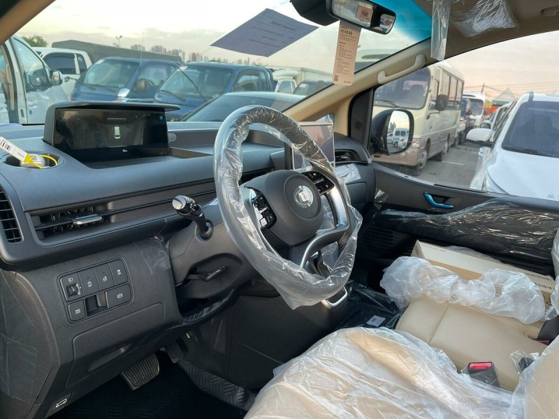 Hyundai Staria интерьер