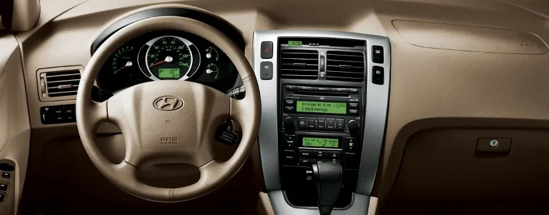 Hyundai Tucson 2008 1 поколение