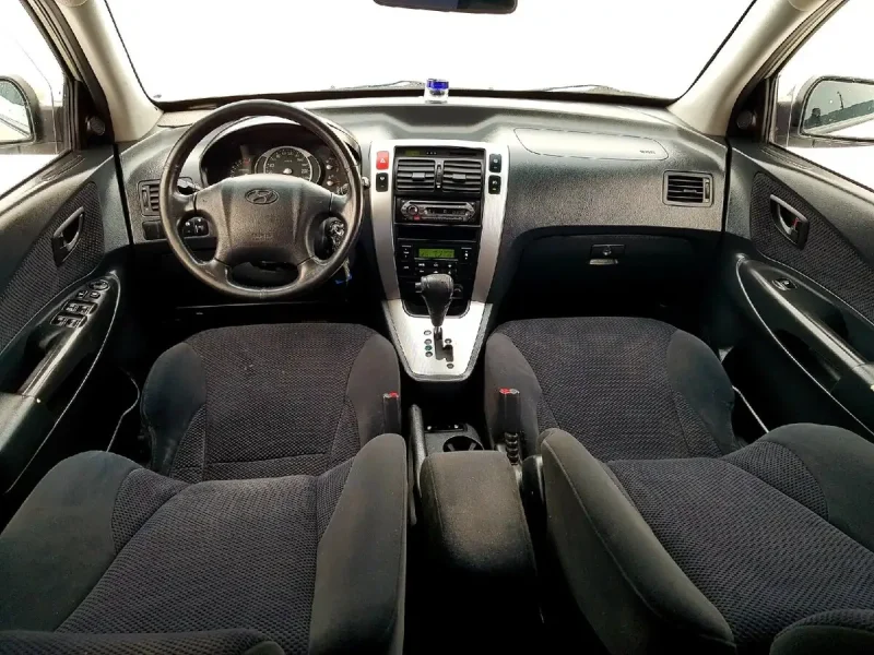 Hyundai Tucson 2007 салон
