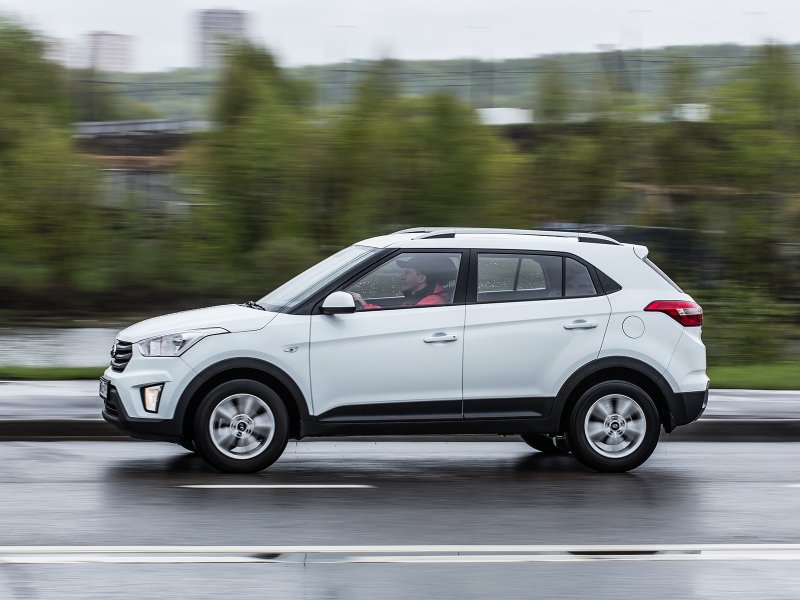Hyundai Creta 2016 вид сбоку