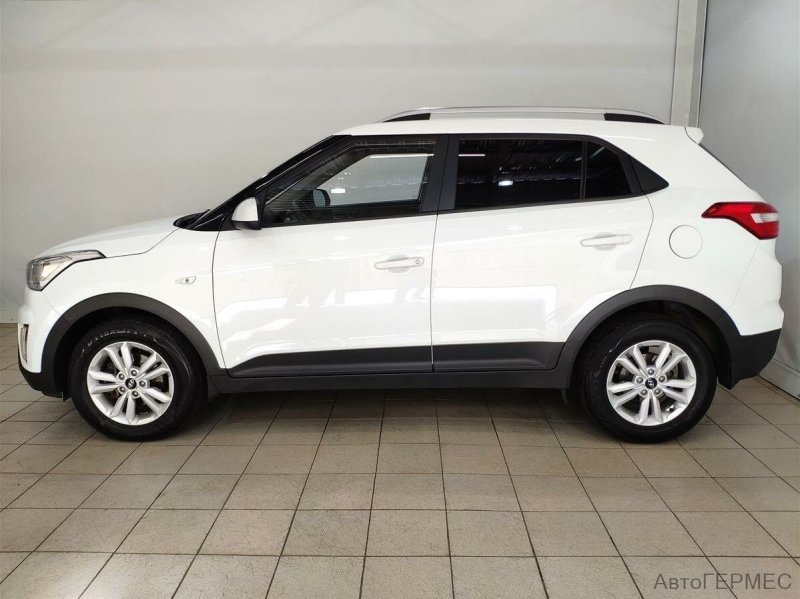 Hyundai Creta белая