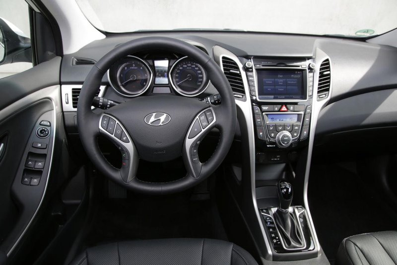 Хендай i30 салон