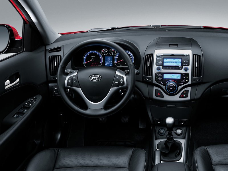 Hyundai i30 Interior 2010